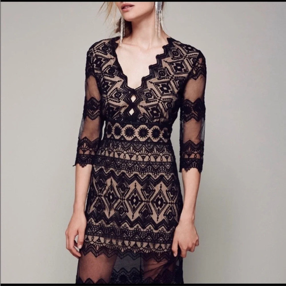 Jen’s Pirate Booty Black Phantome Lace Maxi Dress - Picture 3 of 10